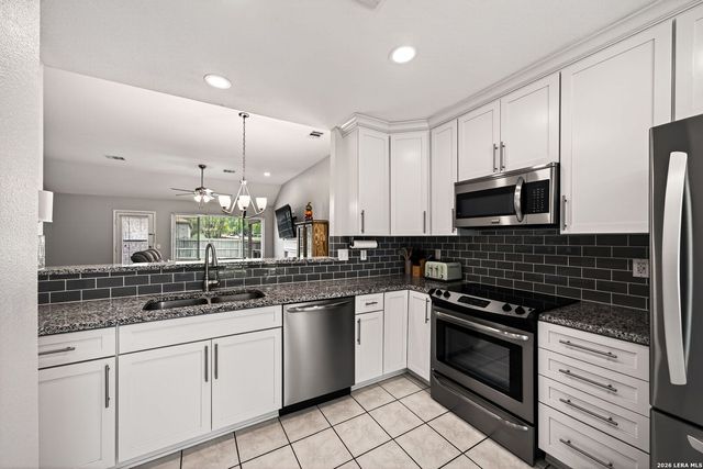 2532 GROVE PARK, Schertz, TX 78154