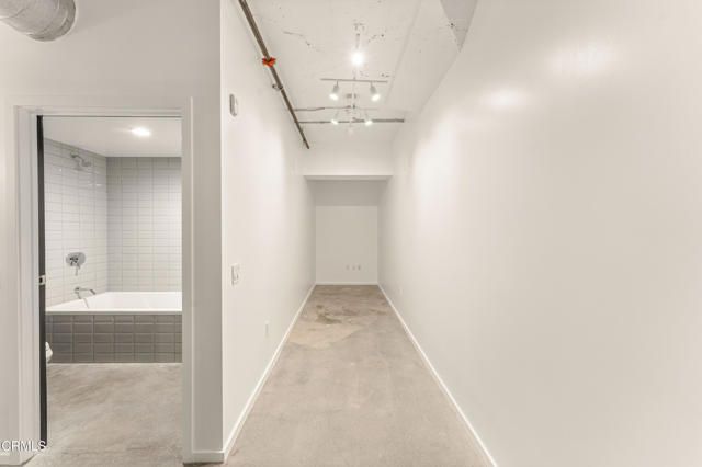 530 S Hewitt Street 130, Los Angeles, CA 90013