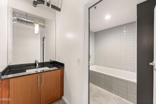 530 S Hewitt Street 130, Los Angeles, CA 90013