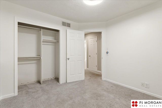 4504 N 167th Street, Omaha, NE 68116
