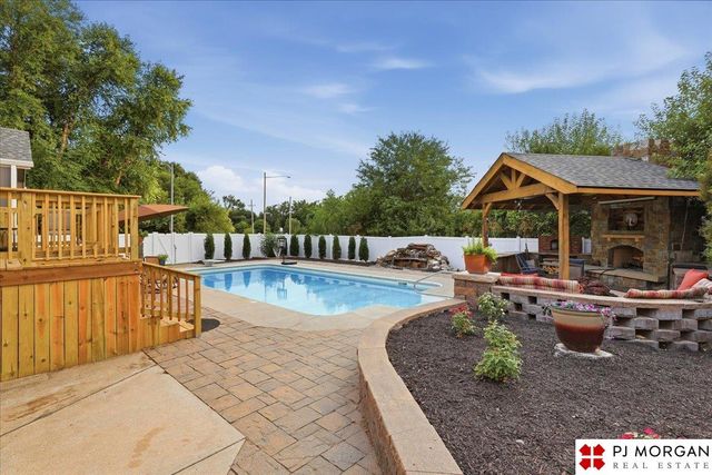 4504 N 167th Street, Omaha, NE 68116
