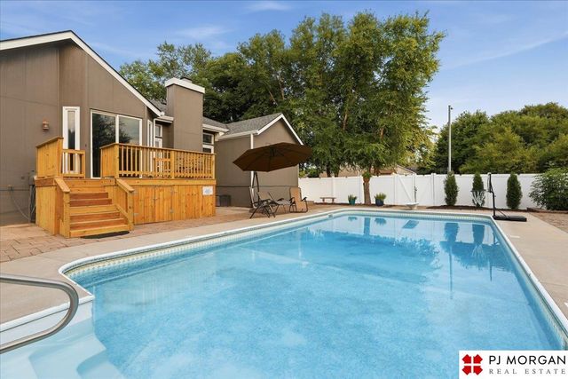 4504 N 167th Street, Omaha, NE 68116