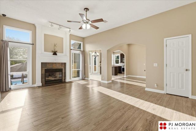 4504 N 167th Street, Omaha, NE 68116
