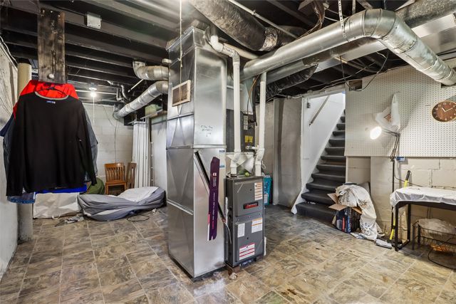 3902 SE 8th Street, Des Moines, IA 50315