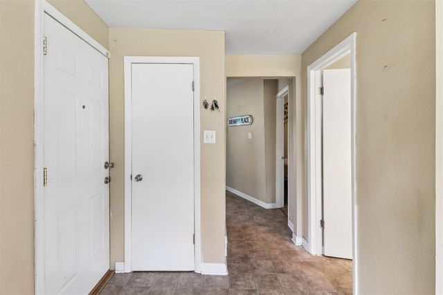 3902 SE 8th Street, Des Moines, IA 50315