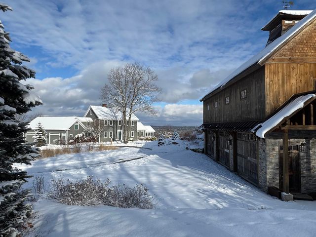 541 South Road, Hopkinton, NH 03229