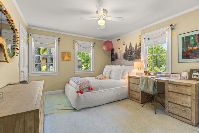 541 South Road, Hopkinton, NH 03229