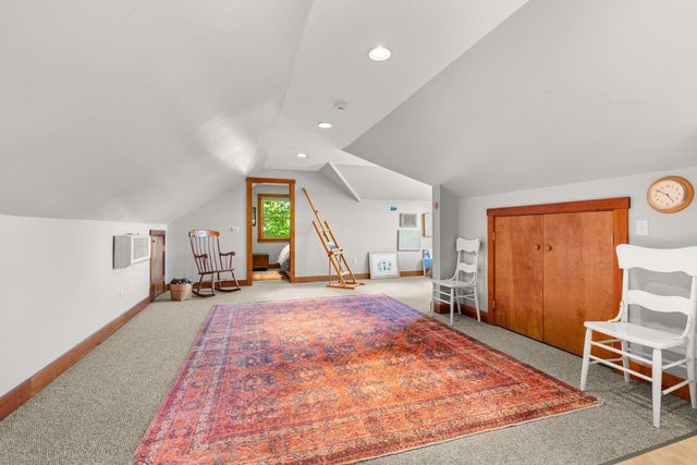 541 South Road, Hopkinton, NH 03229