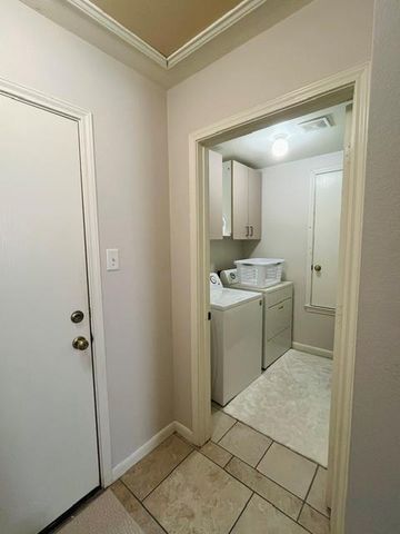 13623 Merseyside DR, Pflugerville, TX 78660