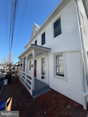 115 E MONMOUTH ST, Winchester, VA 22601