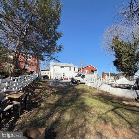 115 E MONMOUTH ST, Winchester, VA 22601