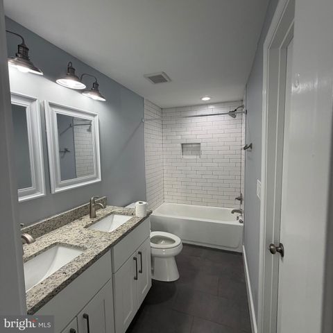 115 E MONMOUTH ST, Winchester, VA 22601