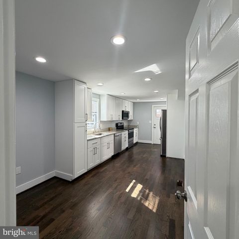 115 E MONMOUTH ST, Winchester, VA 22601