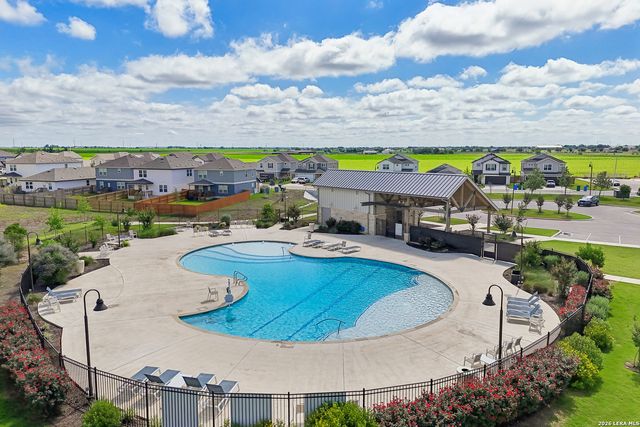 4037 SUN MEADOW LN, Seguin, TX 78155