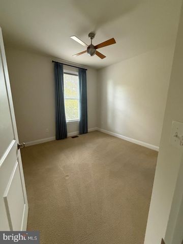 201 CHARLES ELLIS DR, Newtown Square, PA 19073