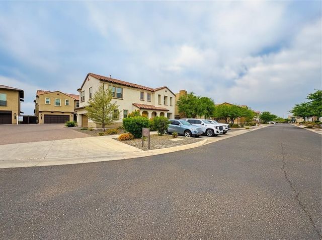 2345 W Gloria Lane, Phoenix, AZ 85085