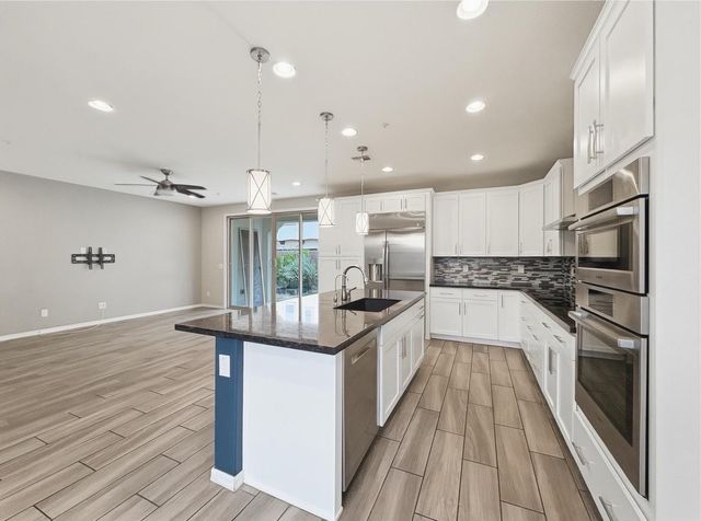 2345 W Gloria Lane, Phoenix, AZ 85085