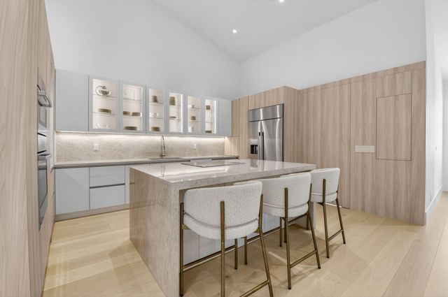 5846 NW 24th Avenue 202, Boca Raton, FL 33496