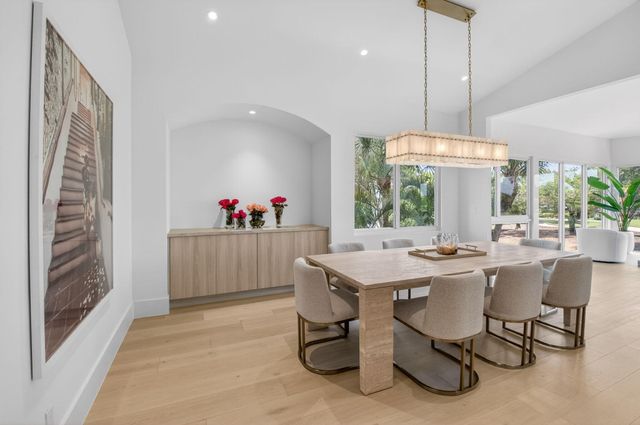 5846 NW 24th Avenue 202, Boca Raton, FL 33496