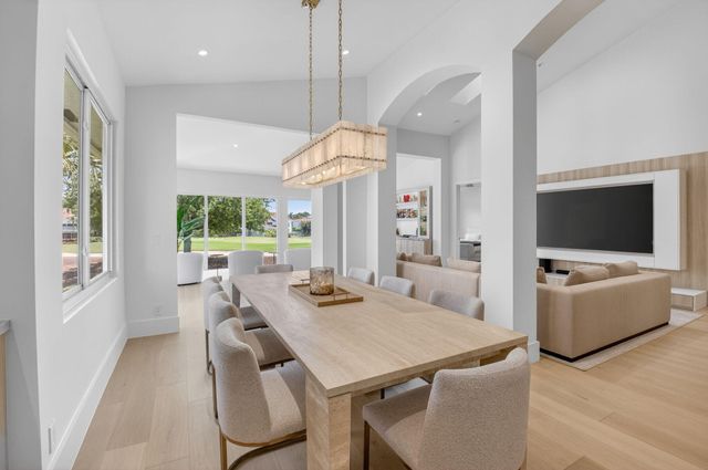 5846 NW 24th Avenue 202, Boca Raton, FL 33496