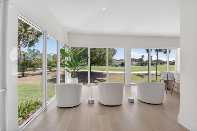 5846 NW 24th Avenue 202, Boca Raton, FL 33496