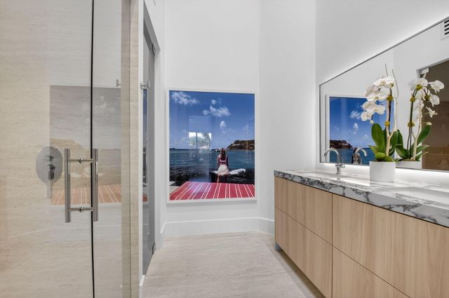 5846 NW 24th Avenue 202, Boca Raton, FL 33496