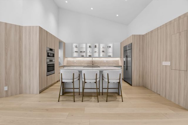 5846 NW 24th Avenue 202, Boca Raton, FL 33496