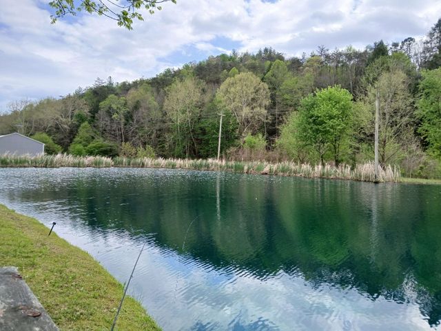 520 State Hwy 708, Beattyville, KY 41311