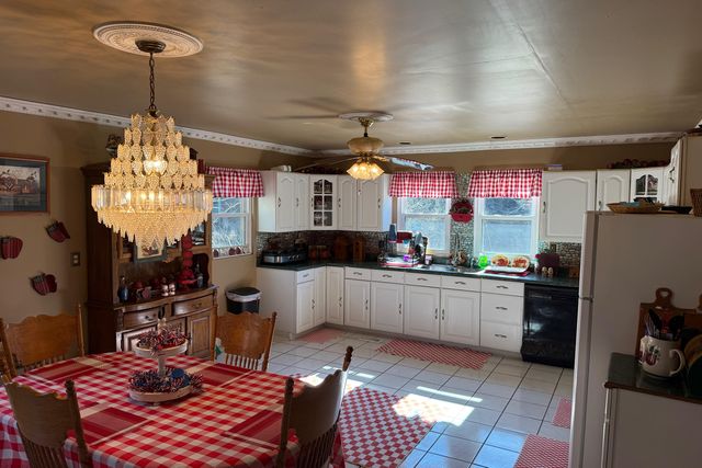 520 State Hwy 708, Beattyville, KY 41311