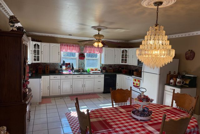 520 State Hwy 708, Beattyville, KY 41311