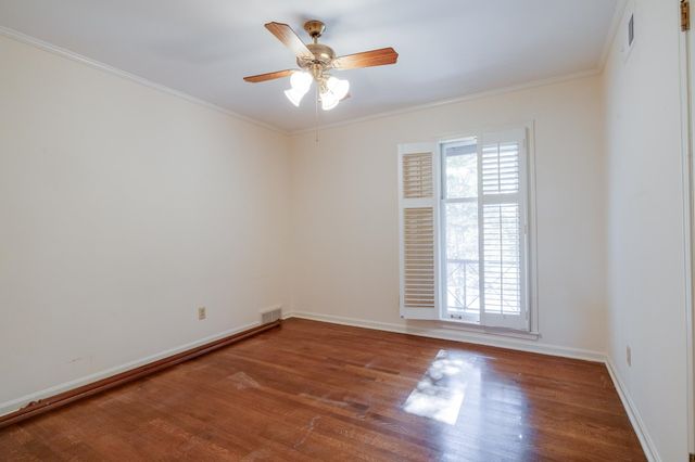 5498 N ANGELA RD, Memphis, TN 38120