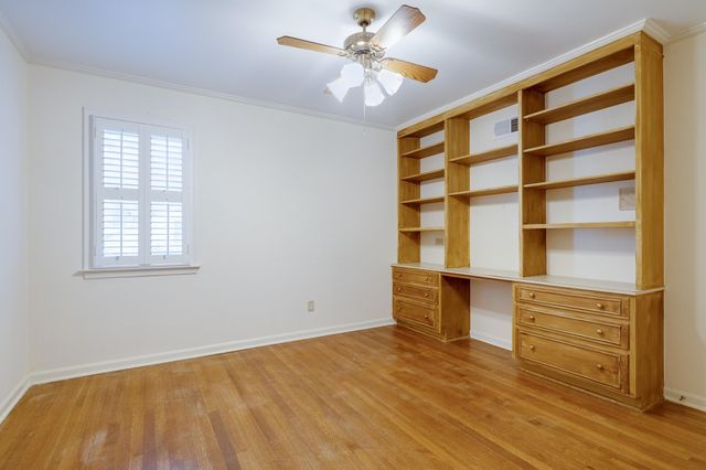 5498 N ANGELA RD, Memphis, TN 38120