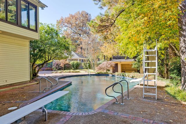 5498 N ANGELA RD, Memphis, TN 38120