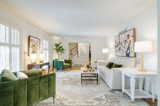 5498 N ANGELA RD, Memphis, TN 38120