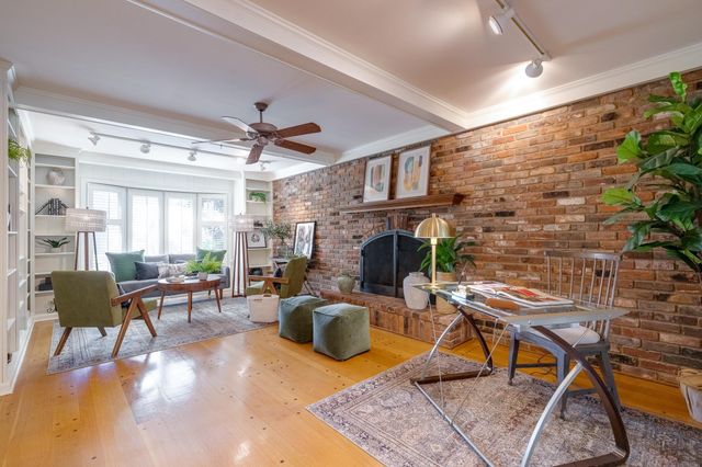 5498 N ANGELA RD, Memphis, TN 38120