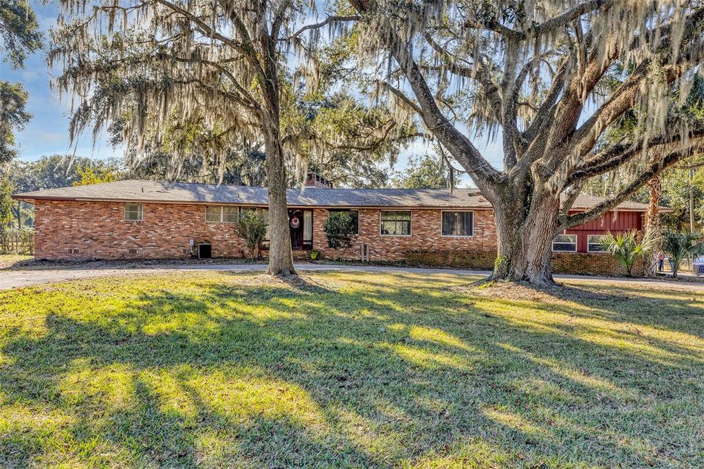 208 NE 70TH STREET, Ocala, FL 34479