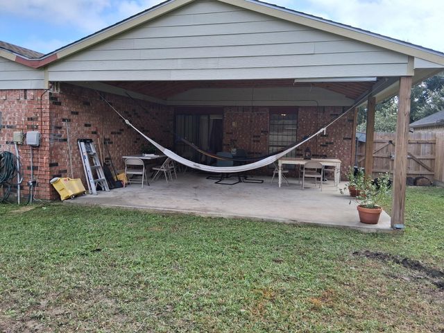 2622 Quail Run Drive, Humble, TX 77396