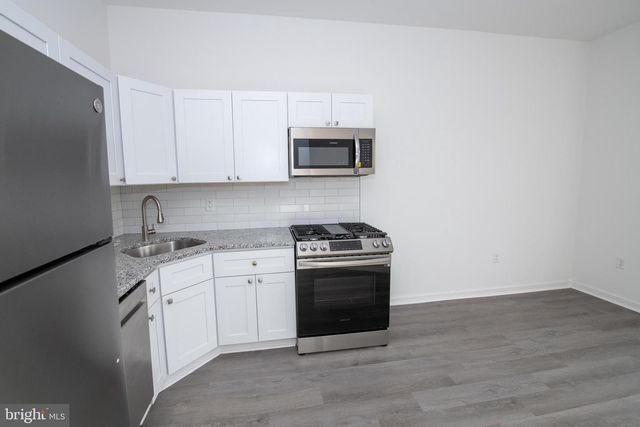 4205 W GIRARD AVE, Philadelphia, PA 19104