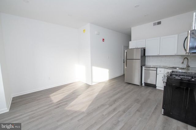 4205 W GIRARD AVE, Philadelphia, PA 19104