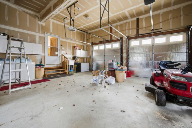 471 Southport Street, Ronkonkoma, NY 11779