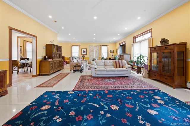 471 Southport Street, Ronkonkoma, NY 11779