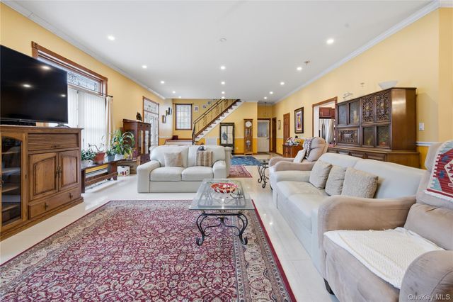 471 Southport Street, Ronkonkoma, NY 11779