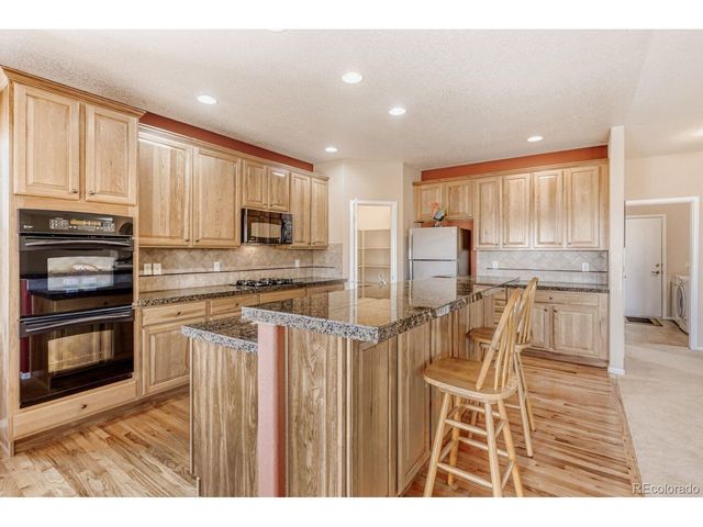 8131 S Quatar Cir, Aurora, CO 80016