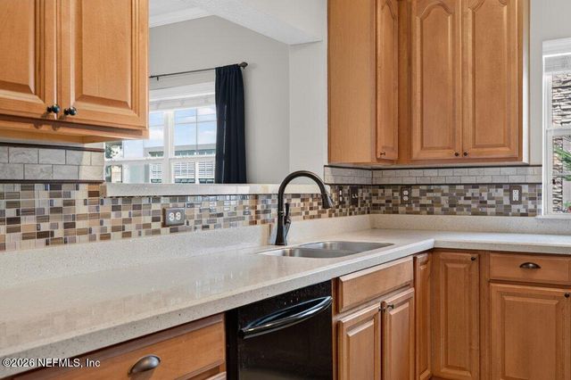 7187 DEERFOOT POINT Circle 3, Jacksonville, FL 32256