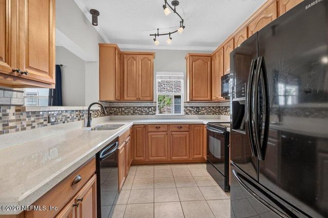 7187 DEERFOOT POINT Circle 3, Jacksonville, FL 32256