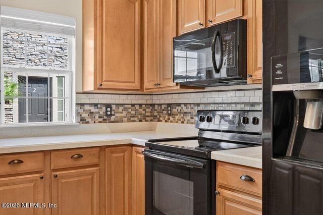 7187 DEERFOOT POINT Circle 3, Jacksonville, FL 32256