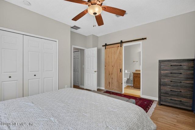 7187 DEERFOOT POINT Circle 3, Jacksonville, FL 32256