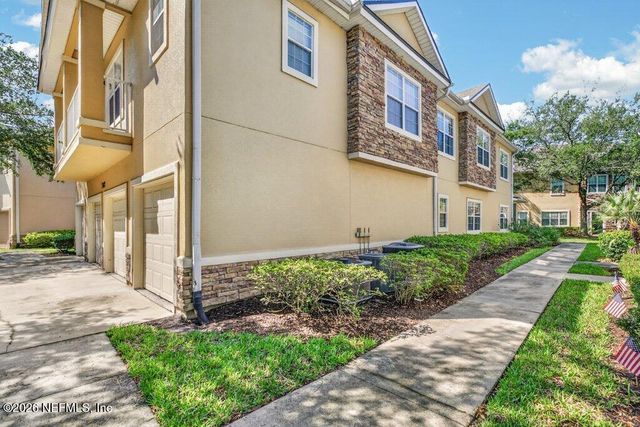 7187 DEERFOOT POINT Circle 3, Jacksonville, FL 32256