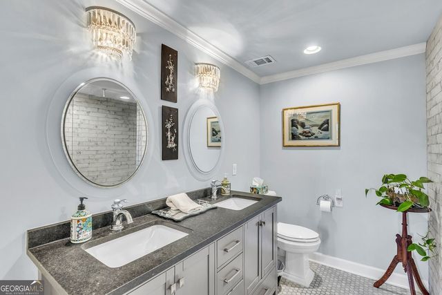 528 E Jones Street, Savannah, GA 31401