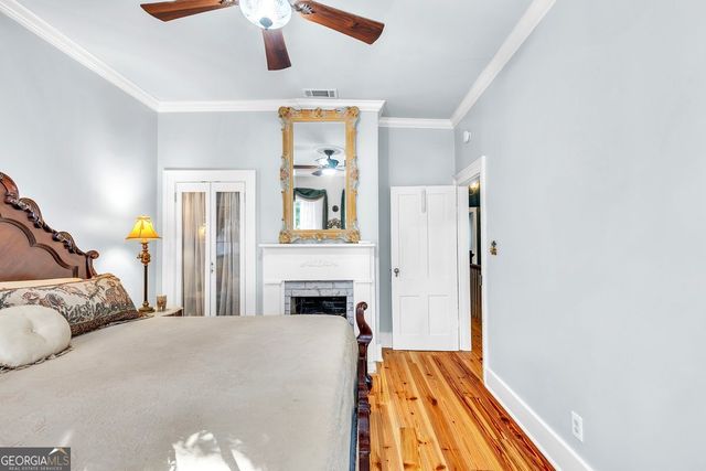 528 E Jones Street, Savannah, GA 31401